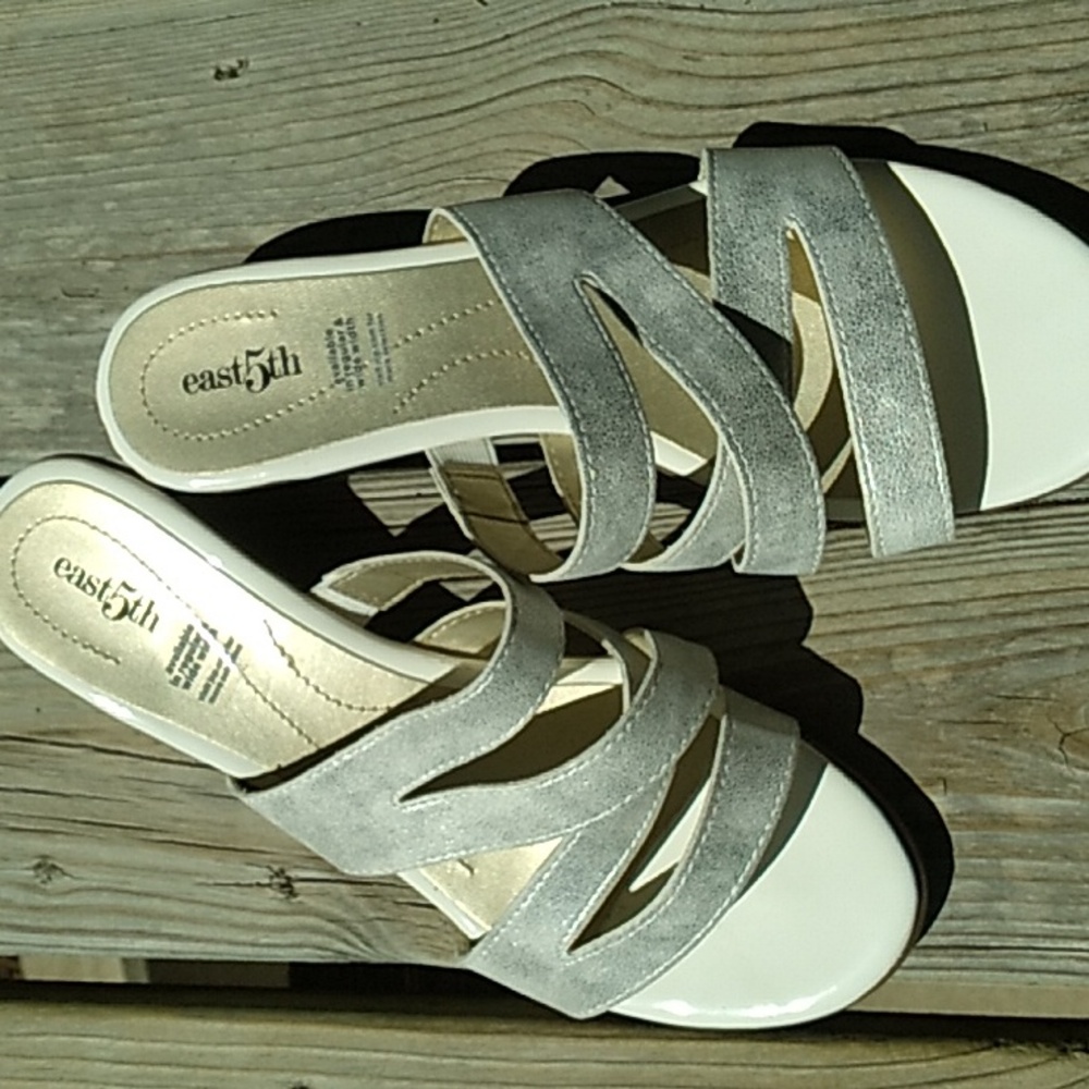 EAST 5TH Slip on Sandals 2 inch heal